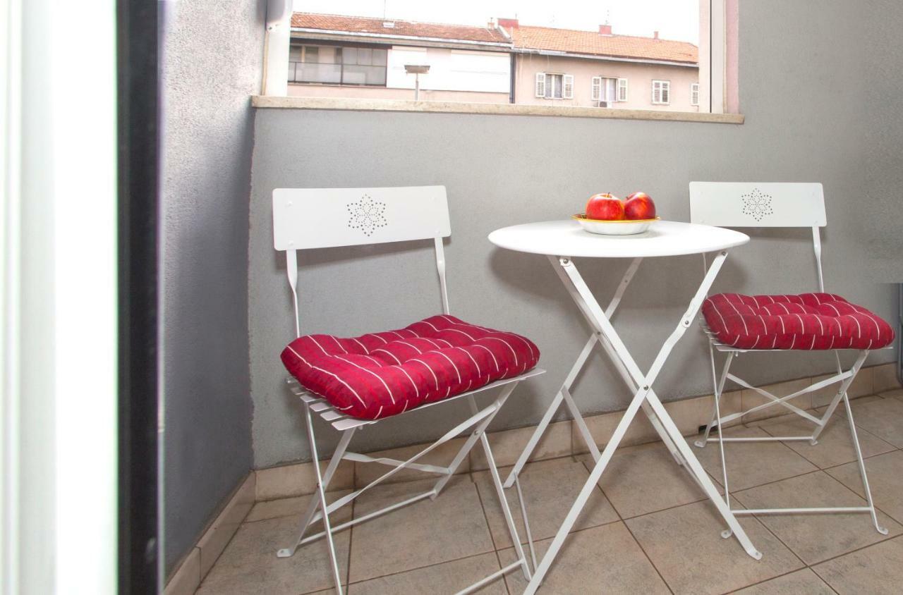 Bella Vita Split Bagian luar foto